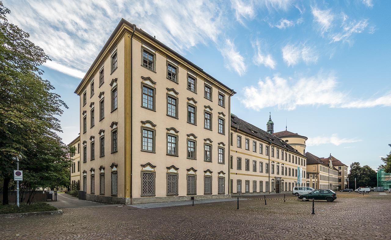 Akademie Der Dioezese Weingarten ヴァインガルテン エクステリア 写真